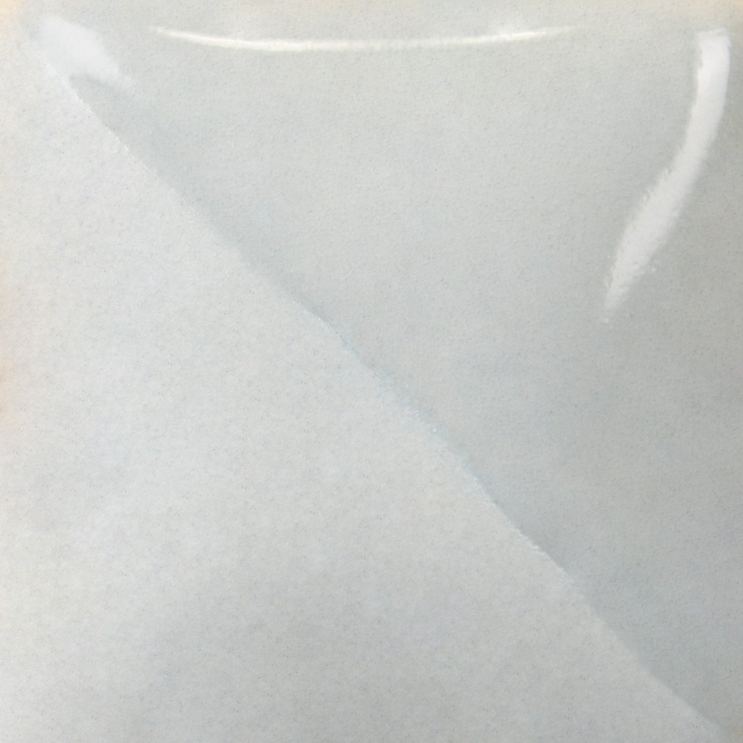 Silver Grey Underglaze: 2oz
