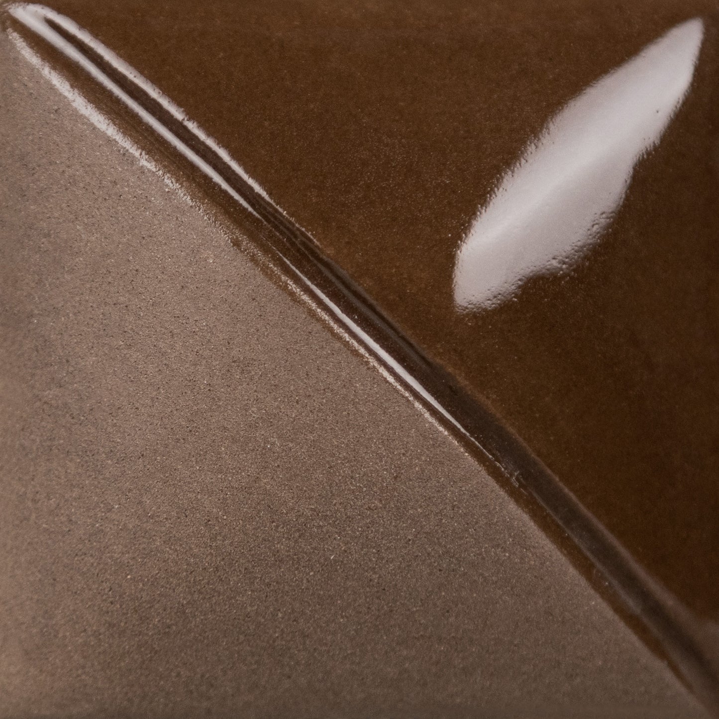 Chestnut Brown Underglaze: 2oz