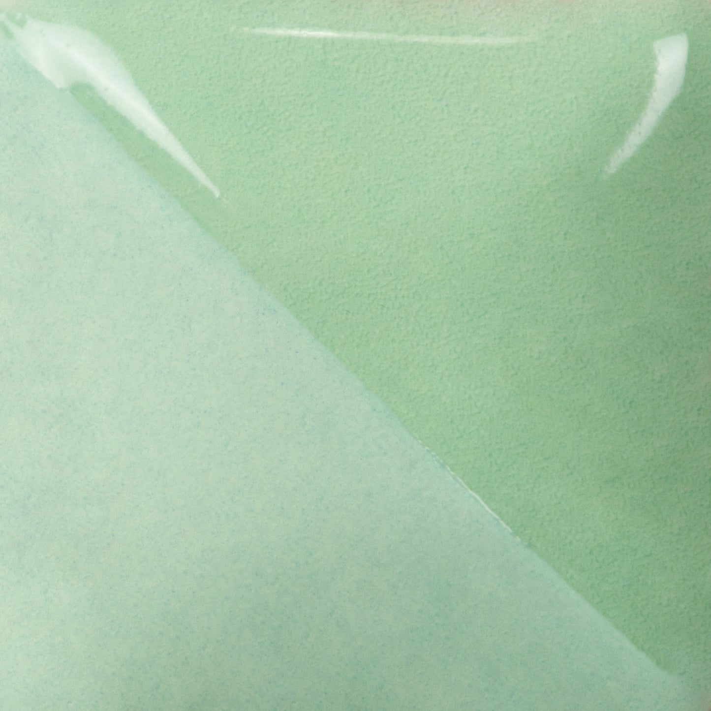 Apple Green Underglaze: 2oz