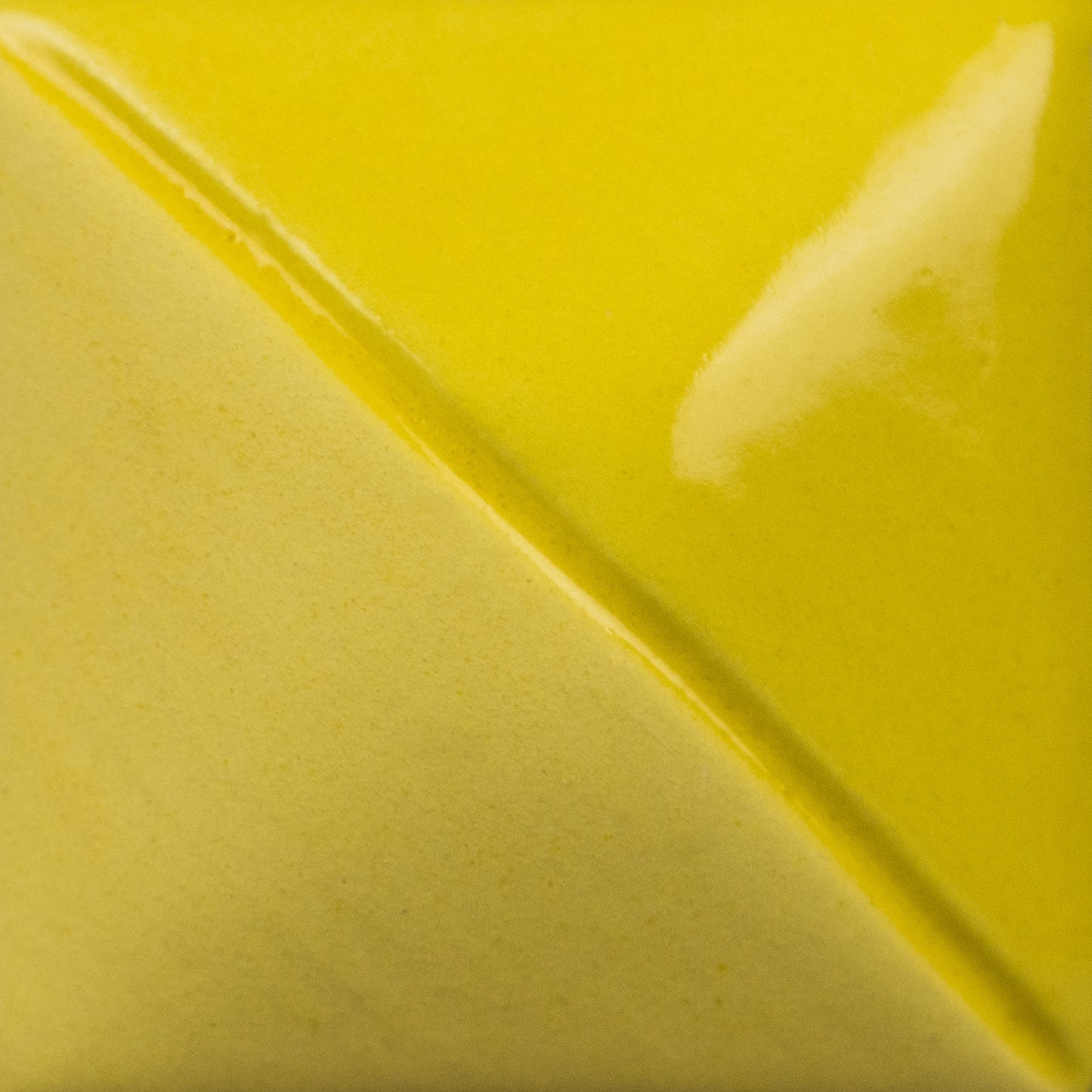 Bright Yellow Underglaze: 2oz
