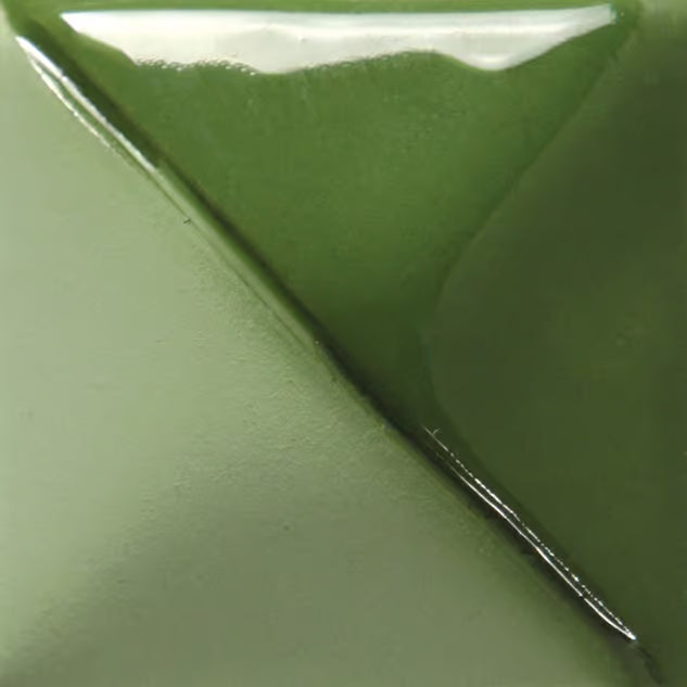 Leaf Green Underglaze: 2oz